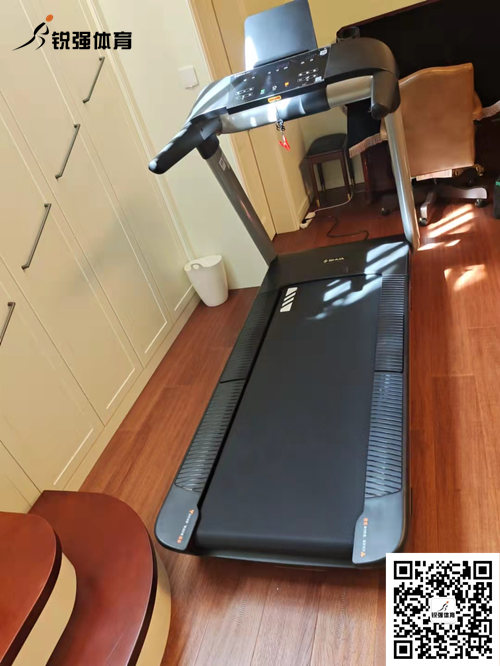 銳強(qiáng)體育濟(jì)南省體旗艦店客戶-跑步機(jī)T6700-T3